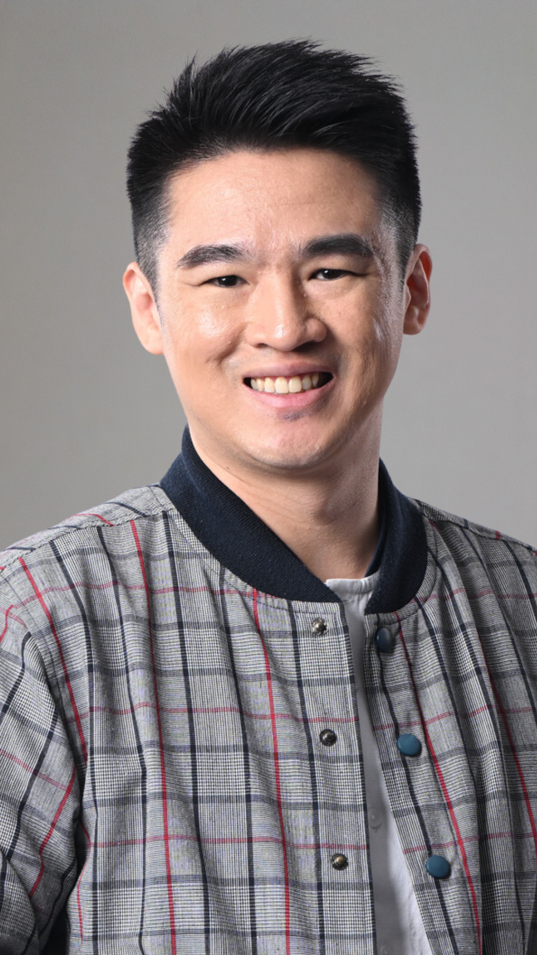 Leslie Liu Profile