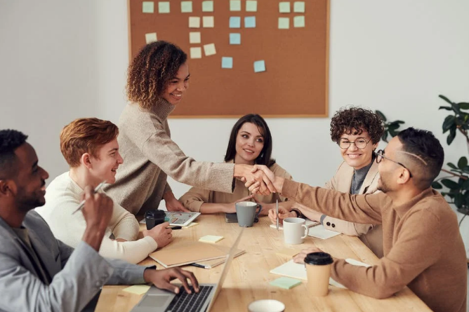 The Power of Relationships: How Strong Connections Accelerate Success